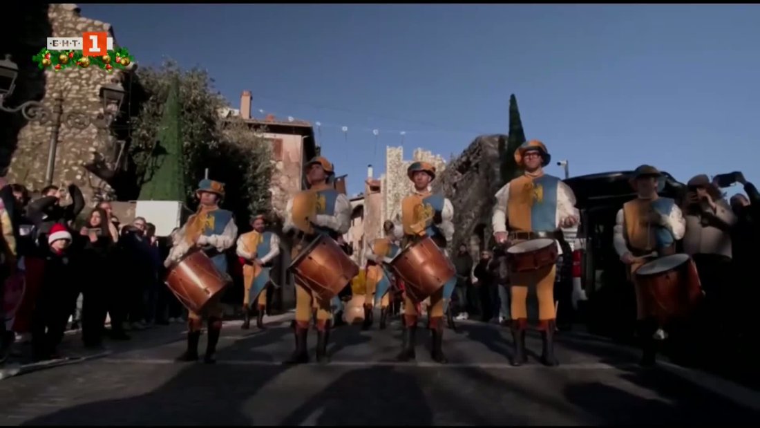 Обиколката на олимпийския огън през редица исторически селища и емблематични градове продължава