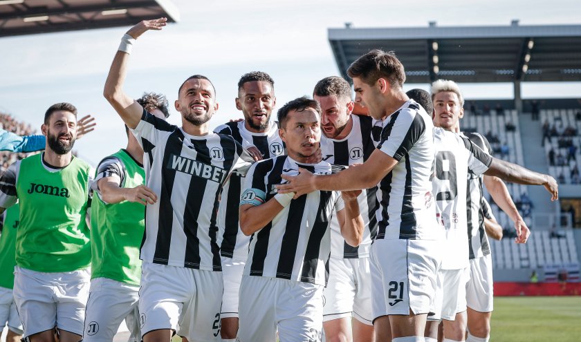 ПФК Локомотив Пловдив - Парвизджон Умарбаев