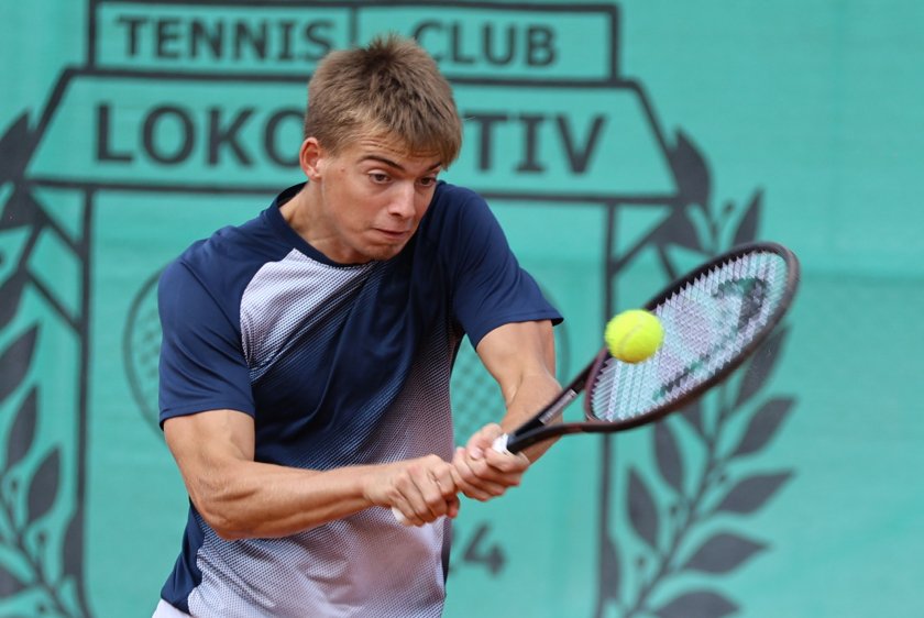 пьотр нестеров продължава втория кръг анталия