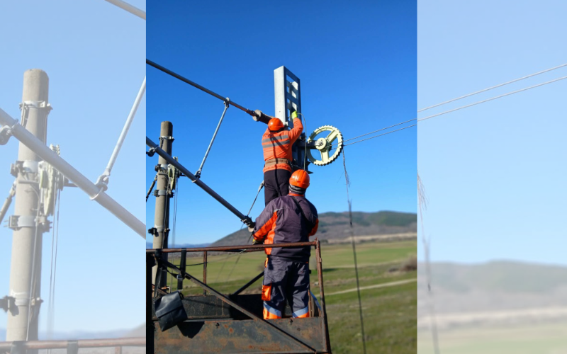 След 12-часова блокада: Възстановено е движението на влаковете по Подбалканската линия между гарите Гурково и Твърдица