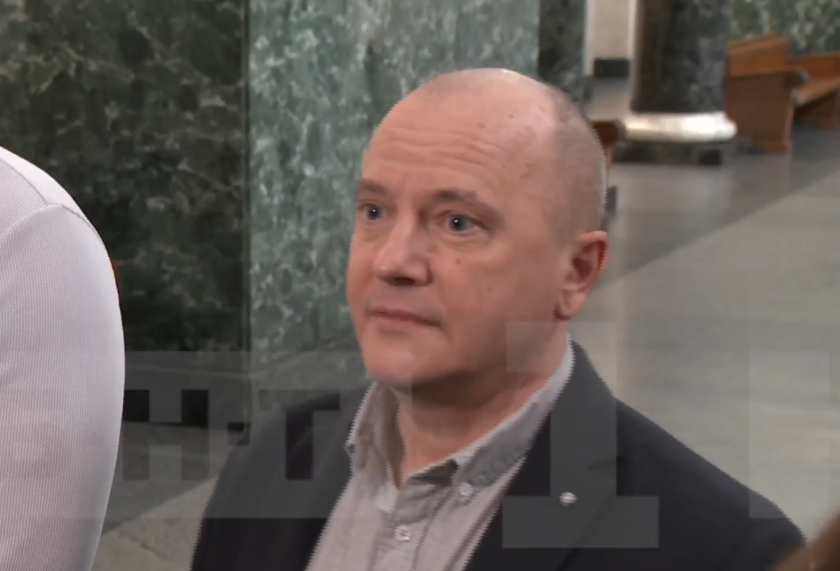 обира bdquoкрасно селоldquo заплашили продавачката предмет приличащ ръчна граната