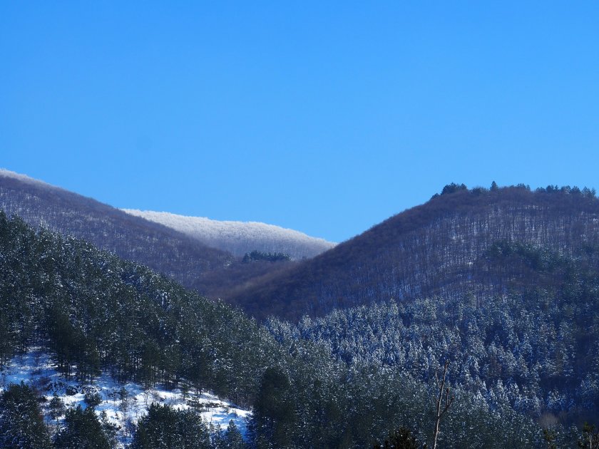 пориви вятъра скорост 100