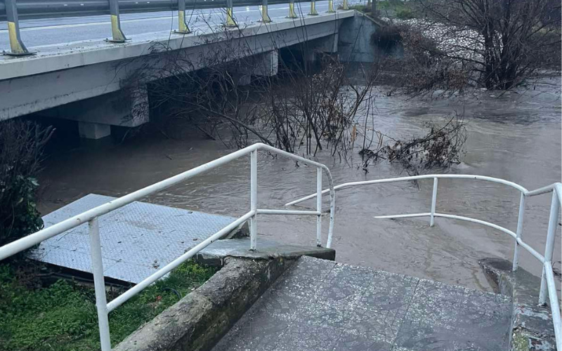 Бедствено положение обявиха в село Гелеменово. Дъждът предизвика сериозни проблеми