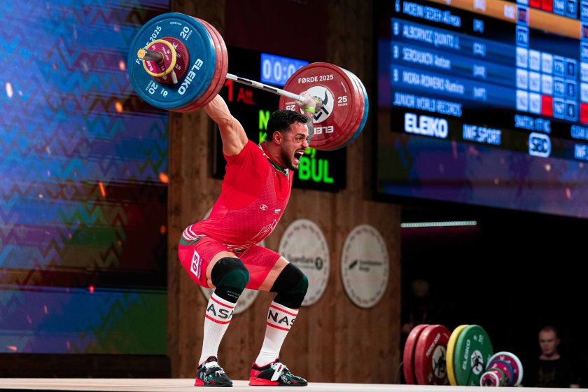 Карлос Насар