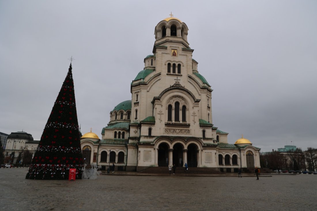 Променят движението около храм-паметник "Св. Александър Невски" заради празничното богослужение