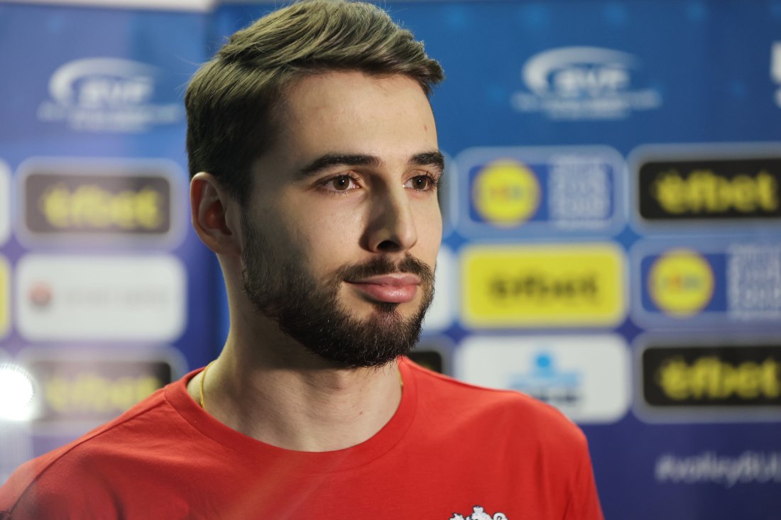 мартин атанасов обратно националния отбор волейбол