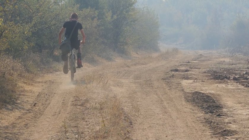 През август огромен пожар изпепели стотици декари гори в Природен