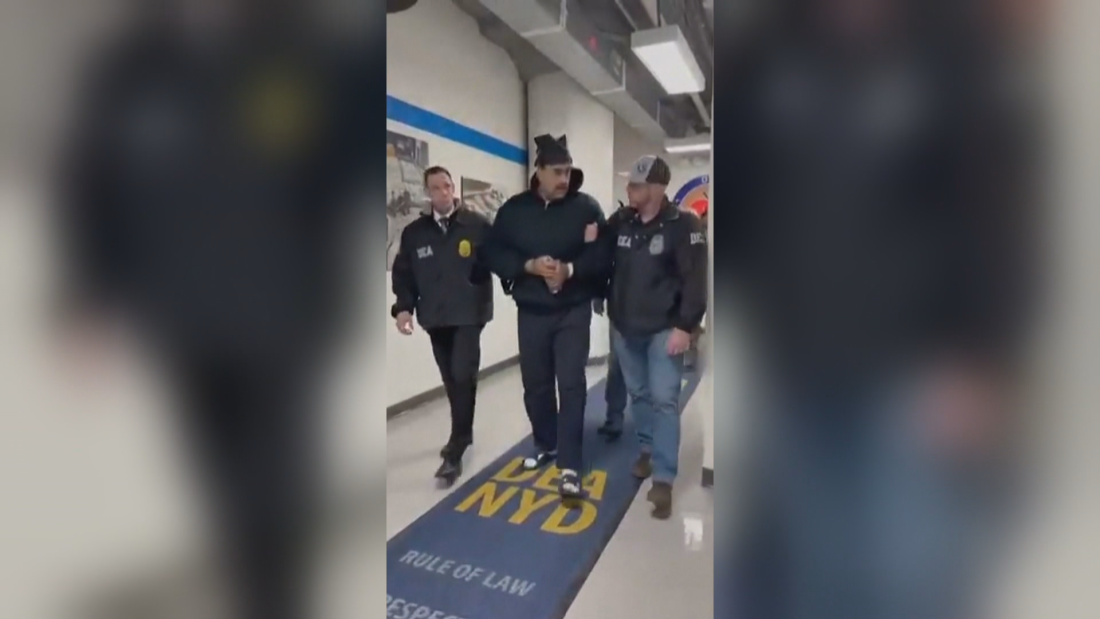 Президентът на Венецуела Николас Мадуро беше отведен в затвор в Ню Йорк