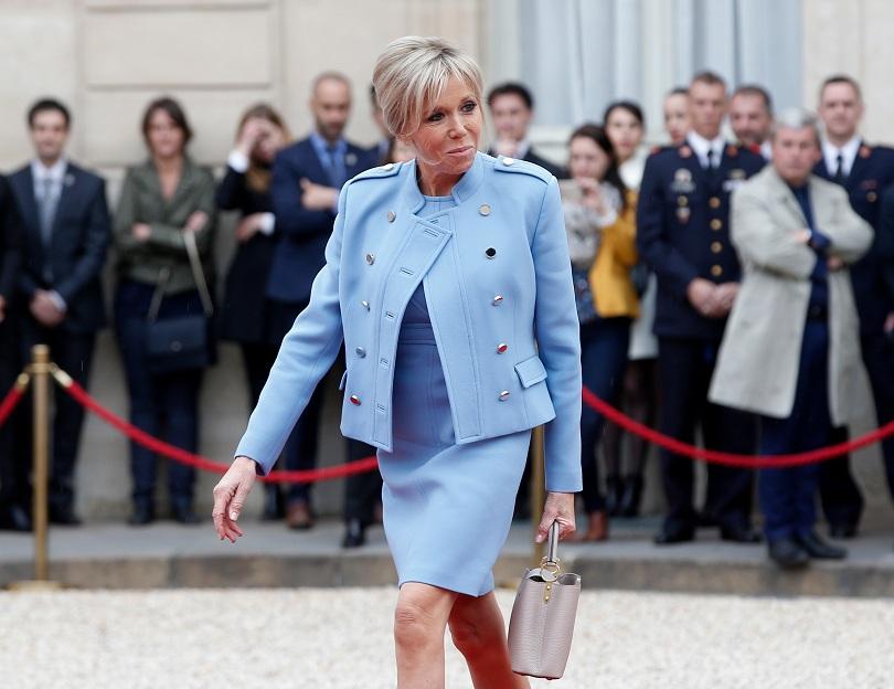 Десет души бяха осъдени за кибертормоз над първата дама на