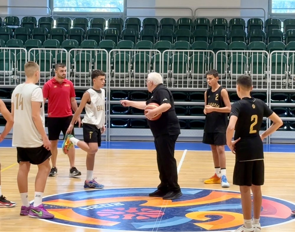 пини гершон събира камп юношите разширения състав националния отбор годишна възраст