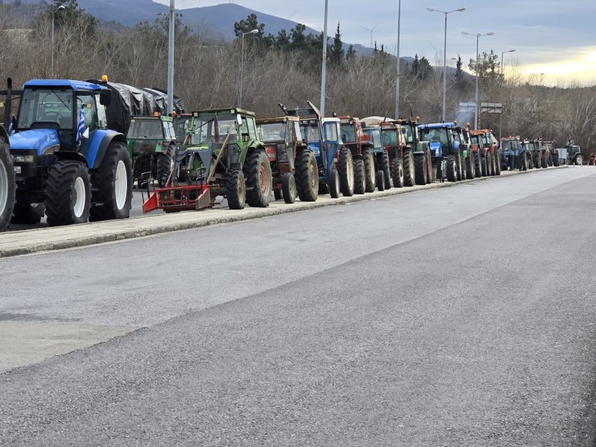 New Blockade: Protesting Greek Farmers Halt Lorry Traffic at Kulata&ndash;Promachonas Border Crossing