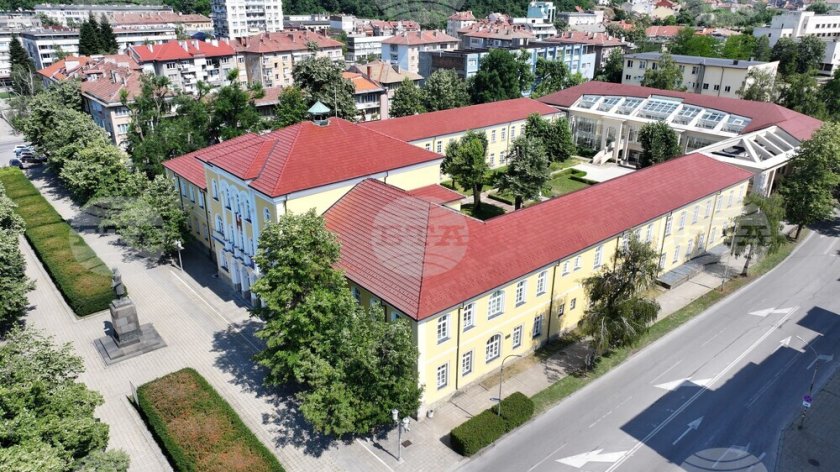 габрово празнува 191 години създаването априловото училище