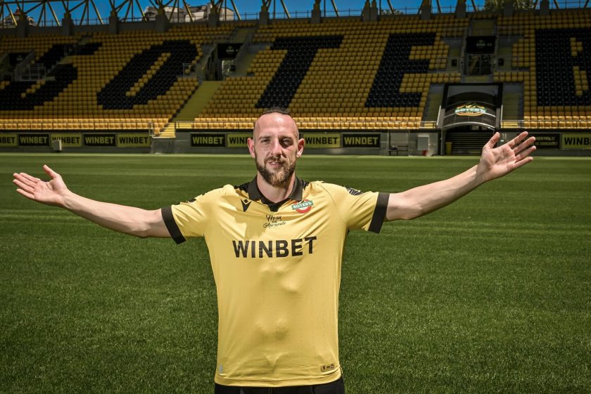 стивън петков завръща редиците ботев