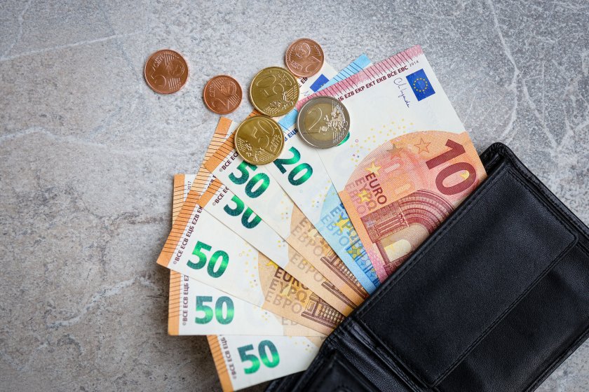 отново опашки евро обзор