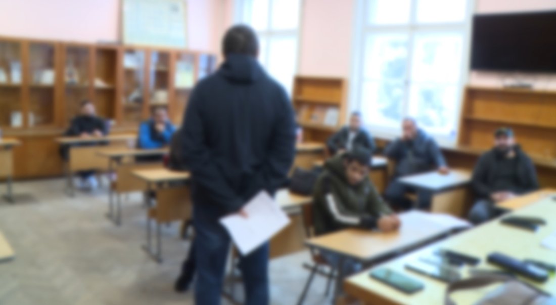 Отново в клас: Близо 30 възрастни ученици довършват образованието си