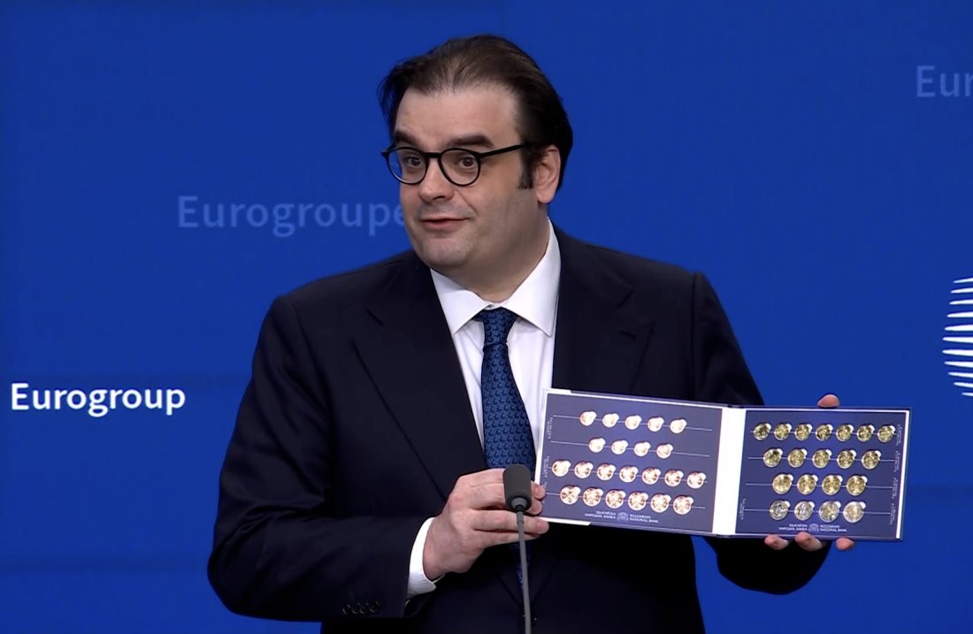 еврогрупата приветства българия плавното въвеждане еврото