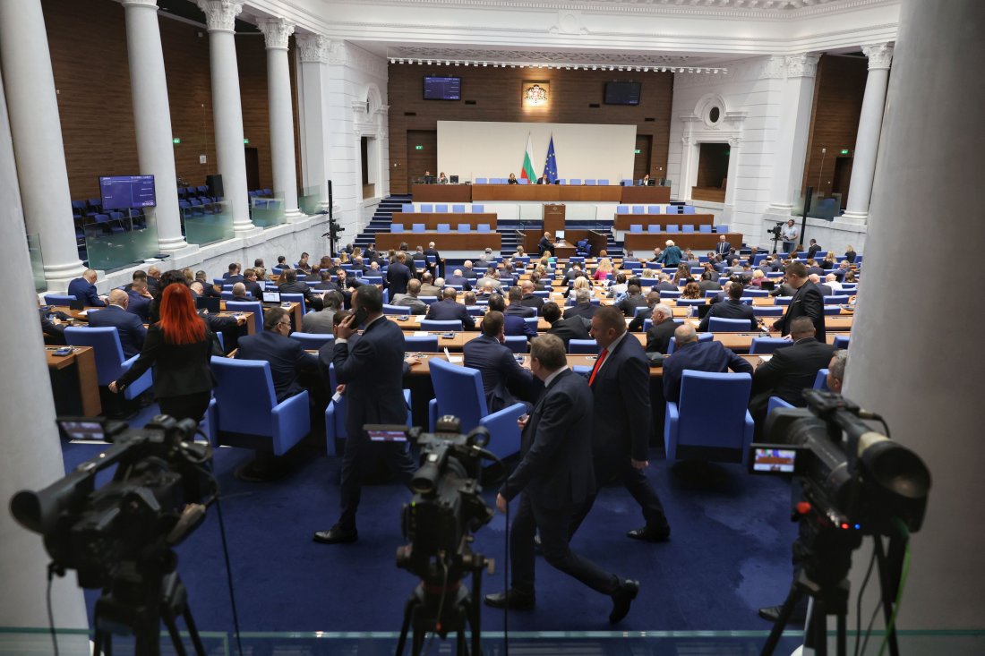 Законът Антиспекула на БСП - Обединена левица беше приет на