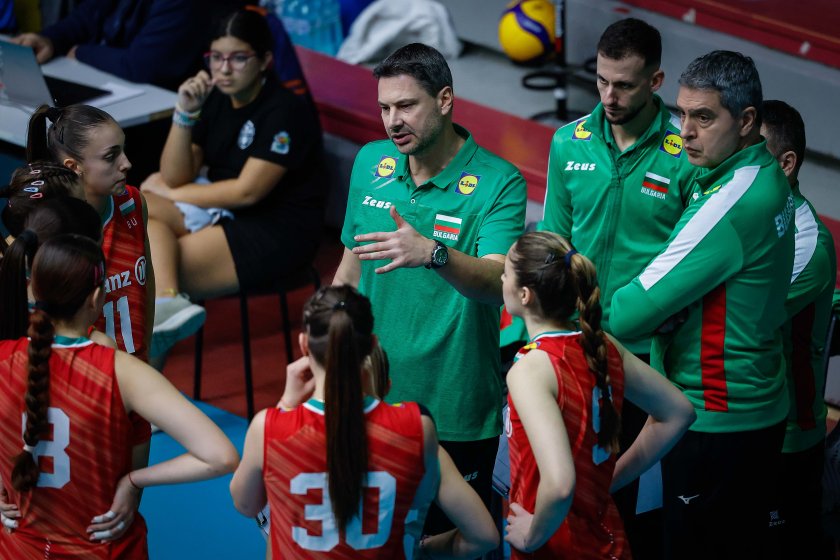 Атанас Петров