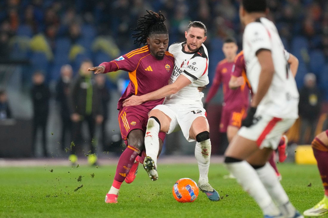 Защитник на Рома извън терените за около месец