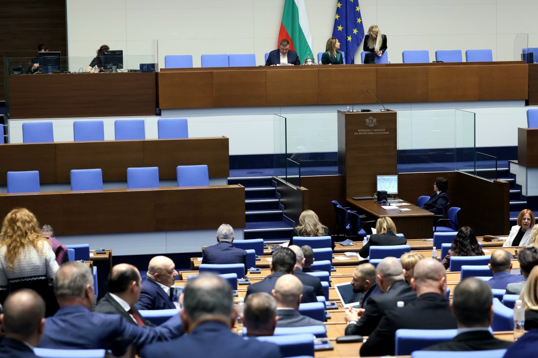 Парламентът прие на първо четене предложението на ГЕРБ-СДС Комисията за