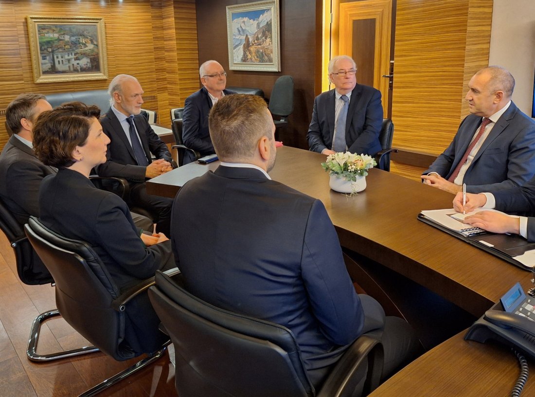 румен радев българия амбицията участва активно развитието дигиталната свързаност