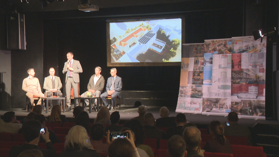 Пред ученици, учители и директори кметът на София Васил Терзиев