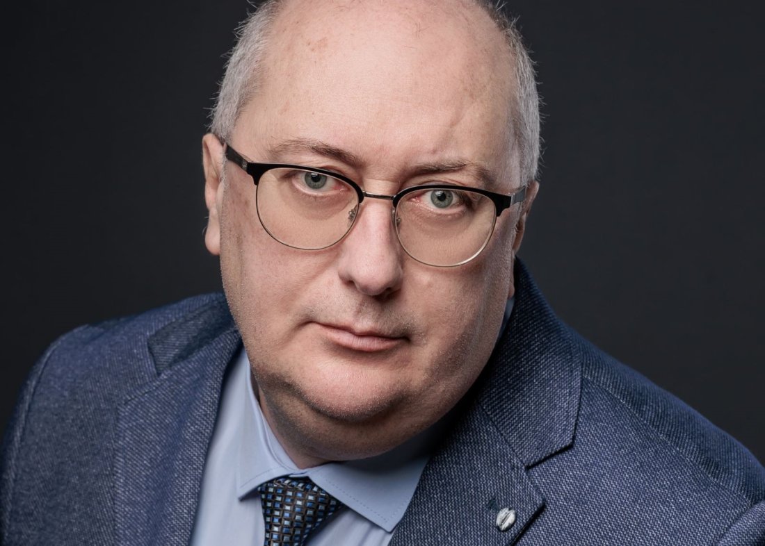 Валери Николов