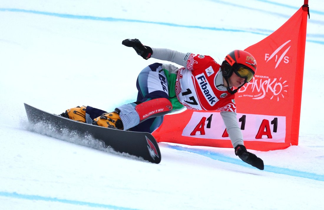 малена замфирова кристиан георгиев спечелиха паралелните гигантски слаломи европейската купа сноуборд банско
