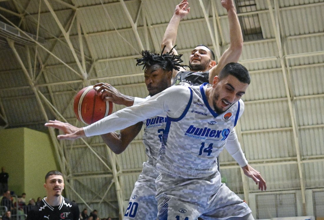 Академик ликува във втория дуел за Пловдив след спиращ дъха трилър с Локомотив