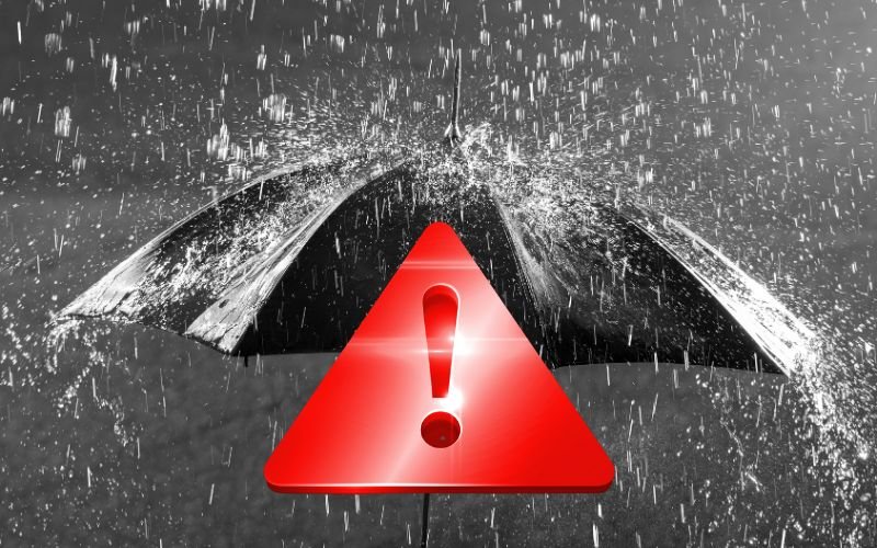 червен код проливни валежи дъжд общините кирково крумовград