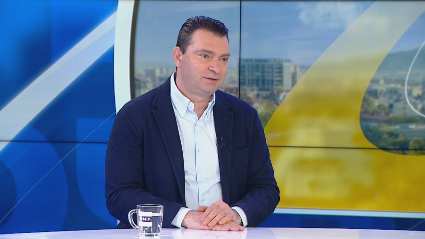 БСП е изправена пред скок на дължина от място“, а