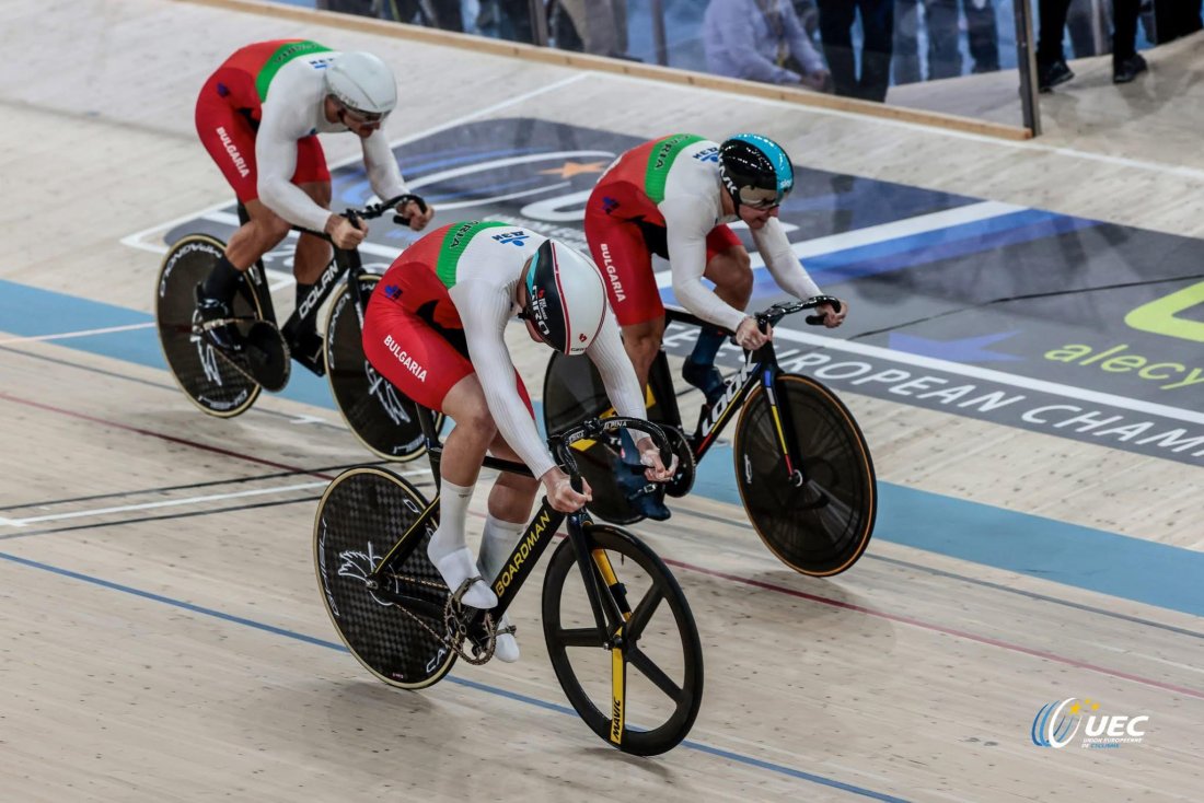 Колоездене на писта