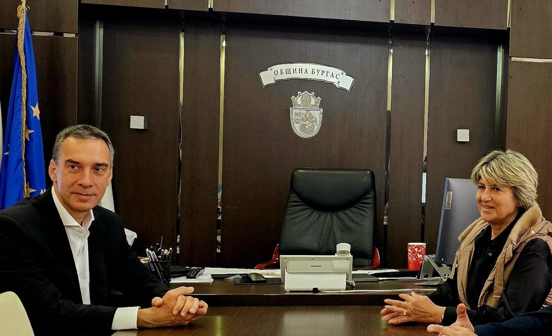 Димитър Николов Весела Лечева