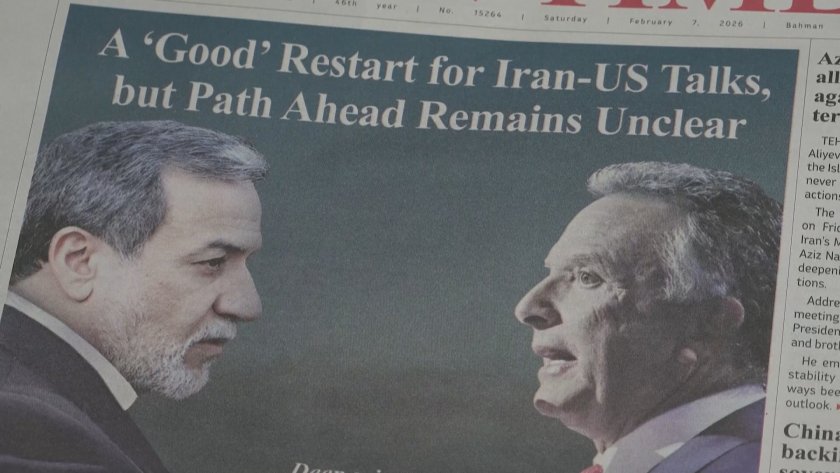 Иранският външен министър Абас Аракчи предупреди, че страната му ще