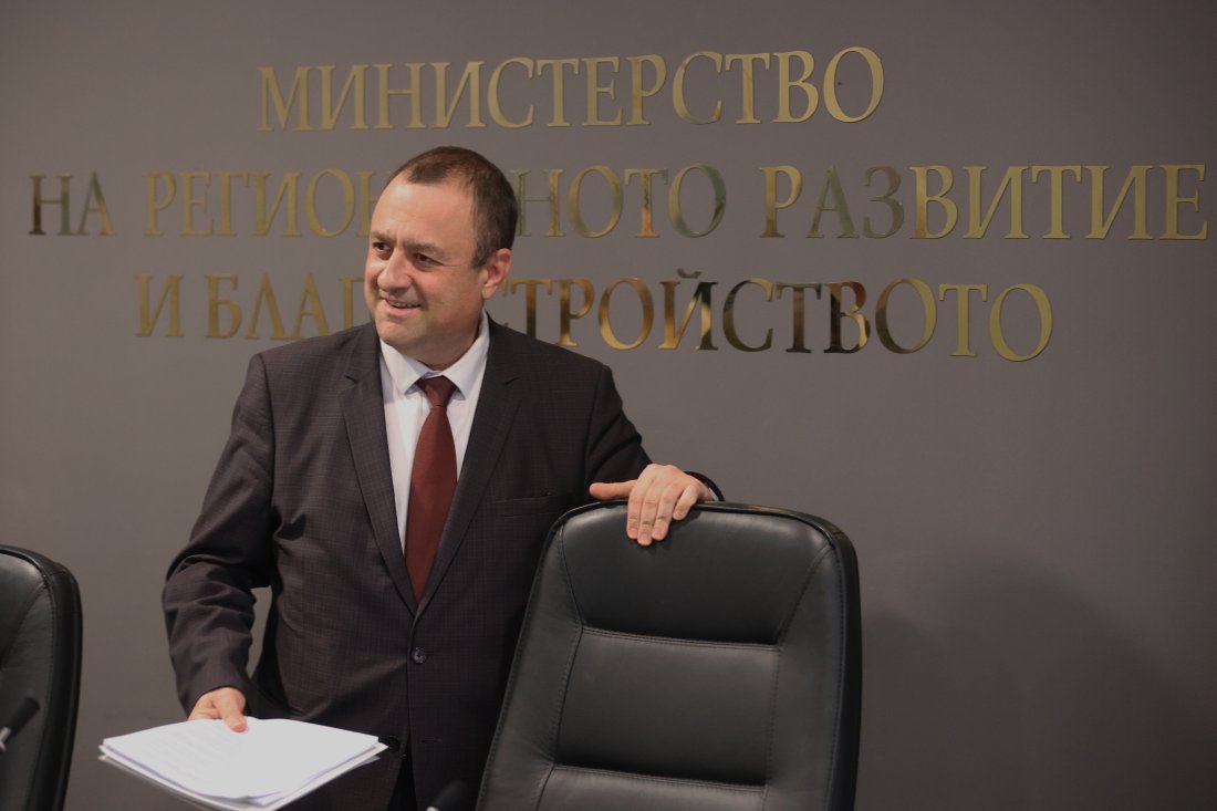 последен отчет регионалния министър напредък bdquoхемусldquo bdquoструмаldquo 524 млн евро русе ndash бяла