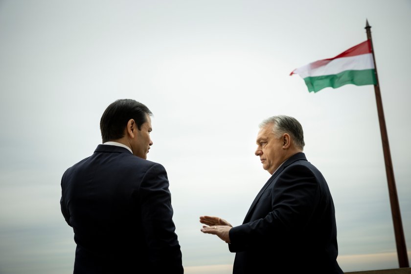 Вашингтон демонстрира подкрепа за Орбан