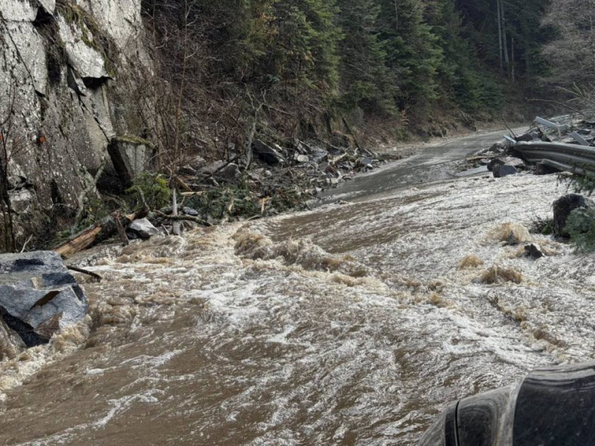 река чепинска излезе коритото пътят велинград ndash сърница затворен