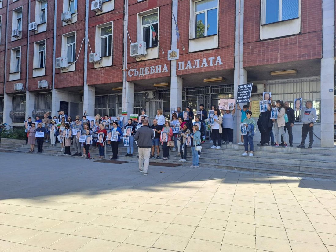 делото сияна разпитват свидетели процеса смъртта годишното момиче