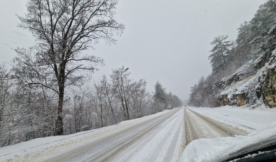 Слънчево време се очаква в сряда, силният южен вятър ще повиши температурите