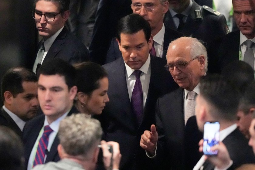 мюнхенската конференция сащ европа напрежението партньорството