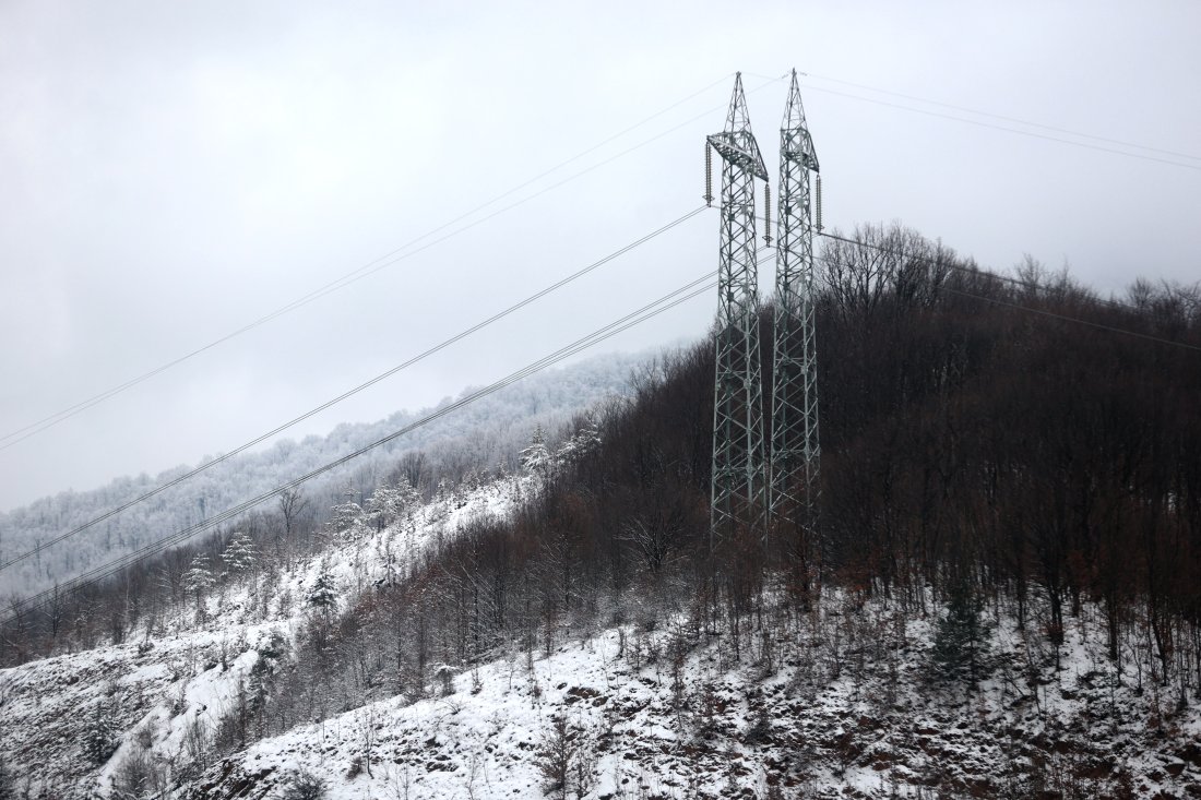 Сигнал за паднал електрически кабел по пътя Смолян &ndash; Девин