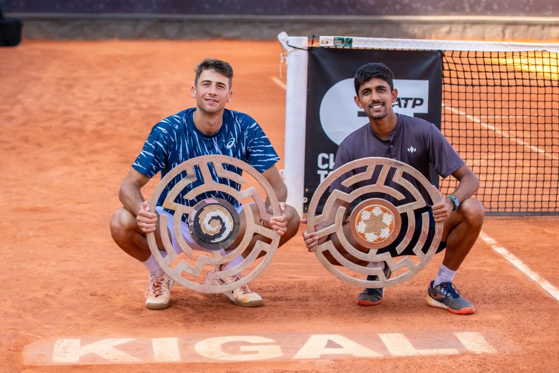 Александър Донски Сидхант Бантия