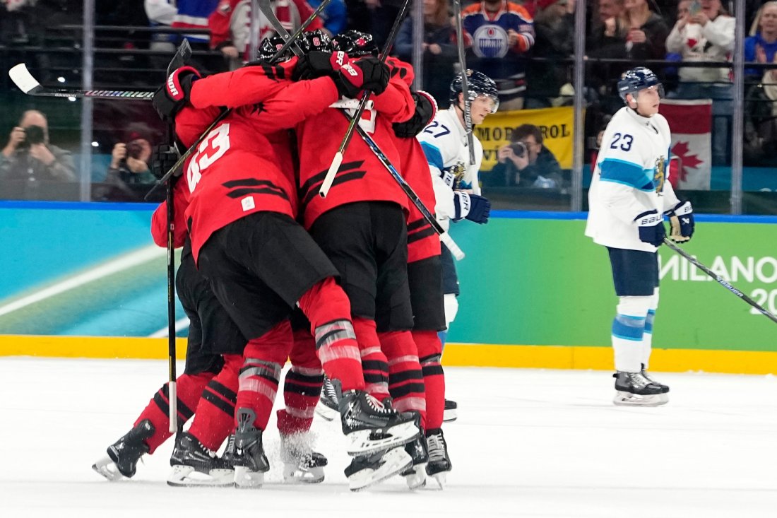 Канада хокей на лед