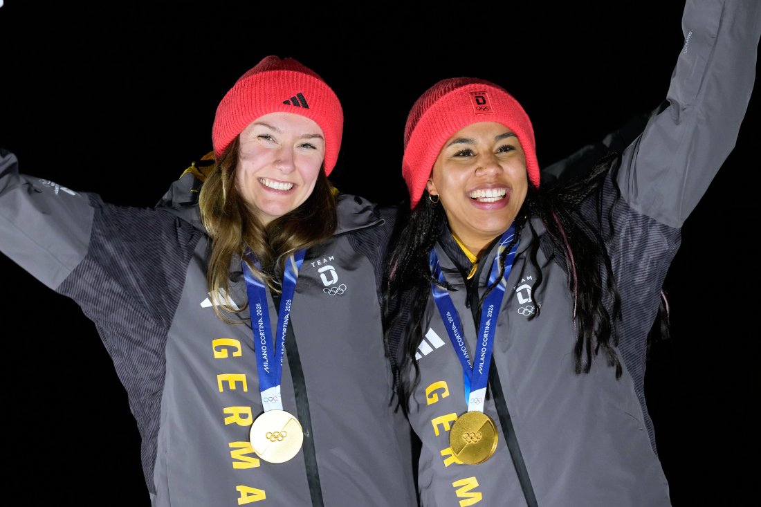 Лаура Нолте Дебора Леви