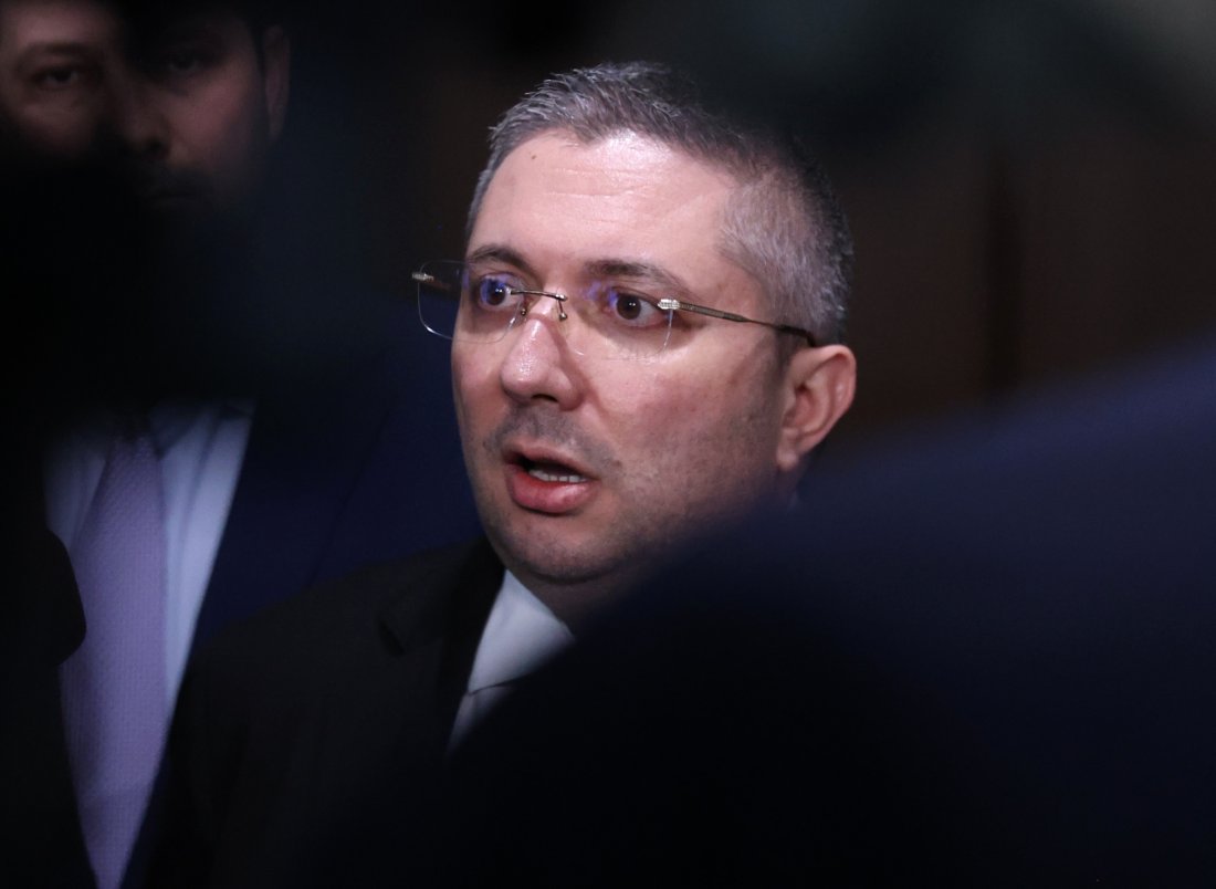 герб ново правителство нова цена водата