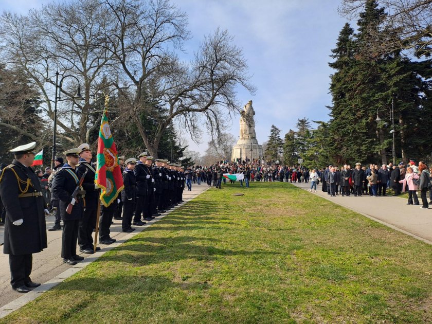 варна отбеляза националния празник снимки