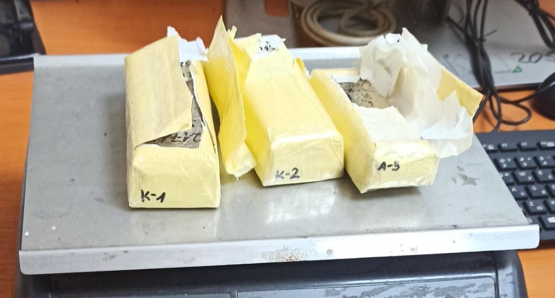 Кокаин и злато за над 1,4 млн. евро задържаха митничари на "Капитан Андреево"