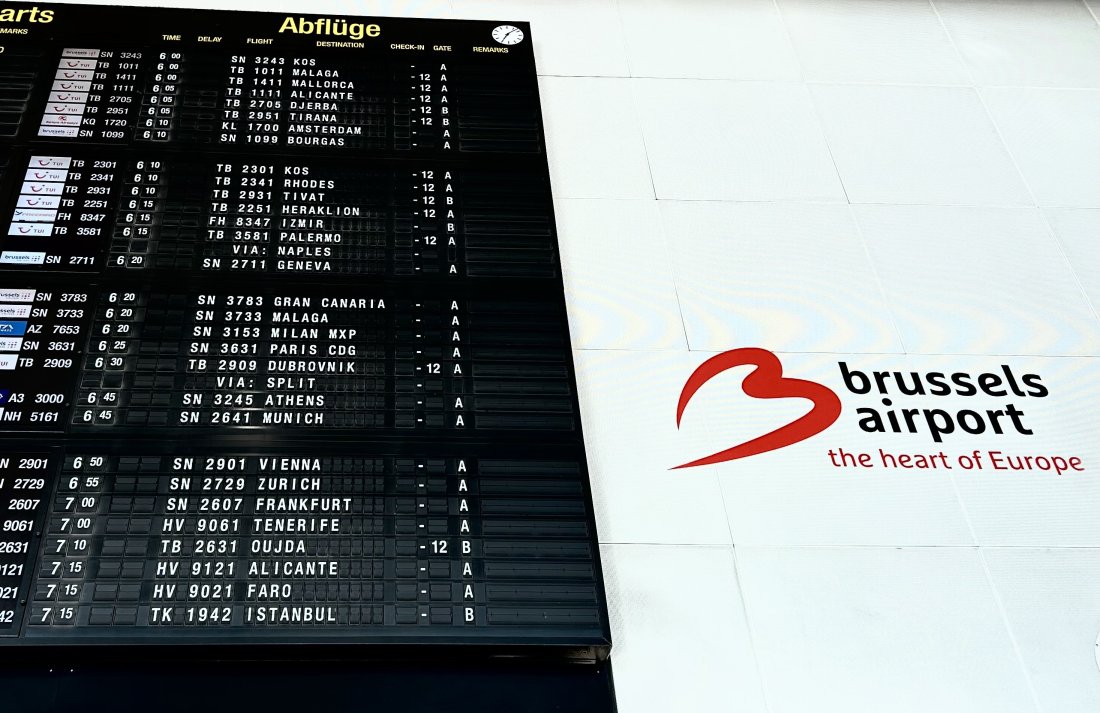 летището брюксел обслужва заминаващи полети март