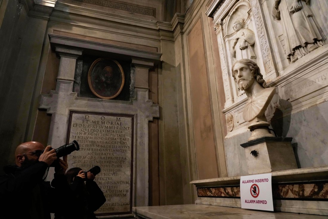 скулптурата христос базиликата bdquoсант 39анезе фуори мураldquo рим дело микеланджело смятат учени