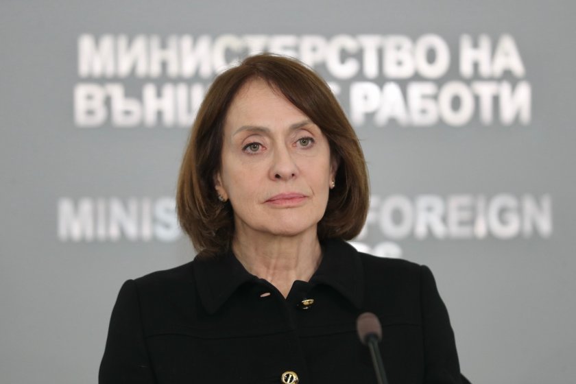 министър надежда нейнски обсъди ситуацията близкия изток разговори външните министри израел кувейт йордания